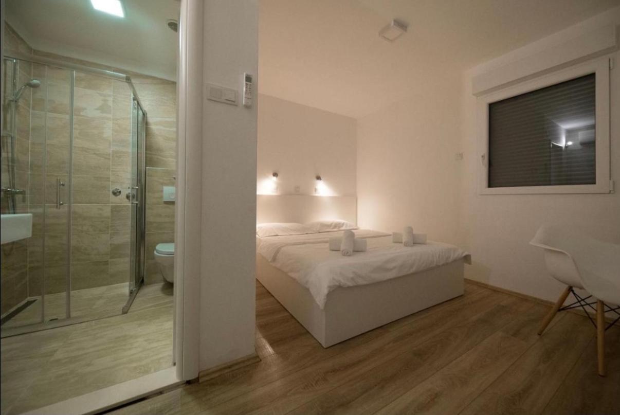 Sea La Vie Rooms Novi Vinodolski Exterior foto
