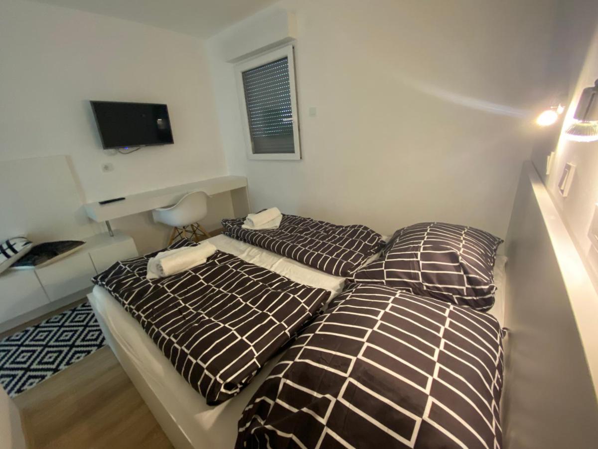 Sea La Vie Rooms Novi Vinodolski Exterior foto