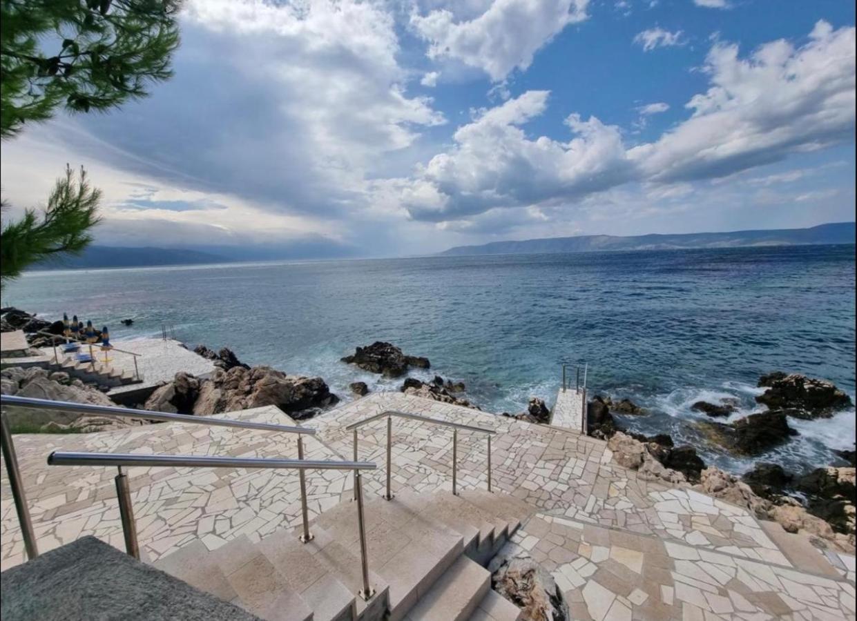 Sea La Vie Rooms Novi Vinodolski Exterior foto