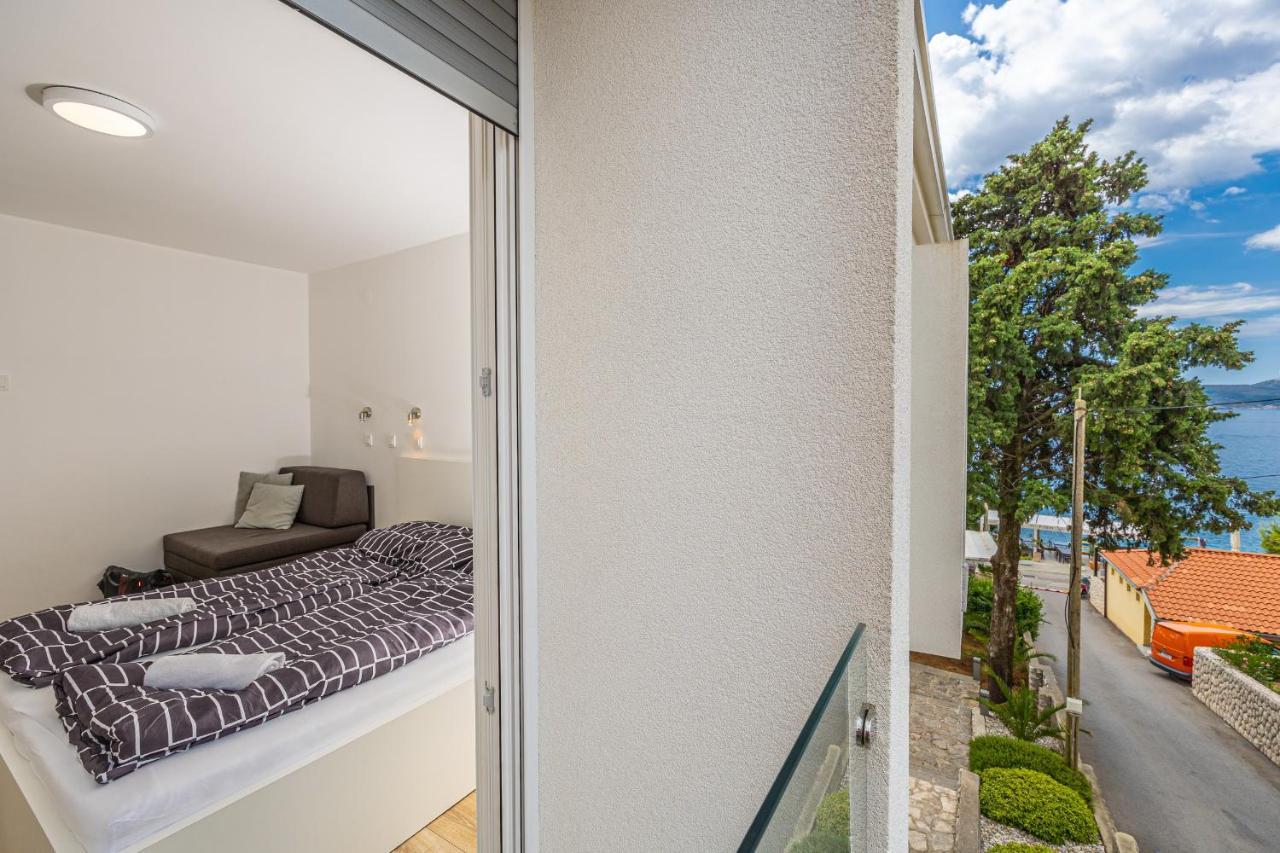 Sea La Vie Rooms Novi Vinodolski Exterior foto